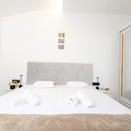 Luxury Seayou Kaštela