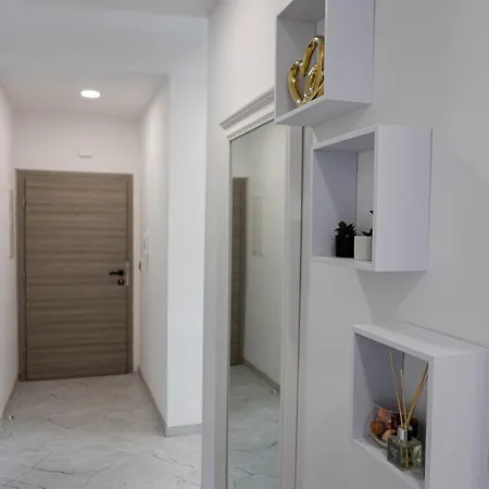 Luxury Seayou Apartament *